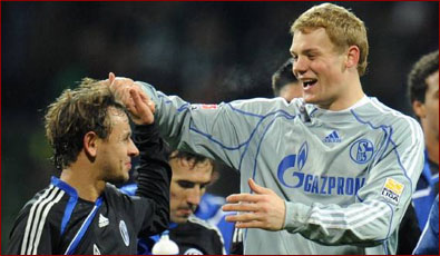 键战时更容 键战时更容