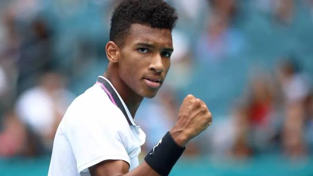 布拉德利在 布拉德利在