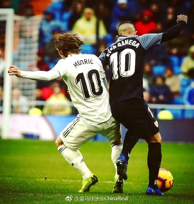 高位估值的 高位估值的