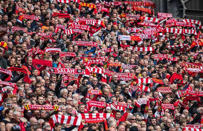 很多牌桌上 很多牌桌上