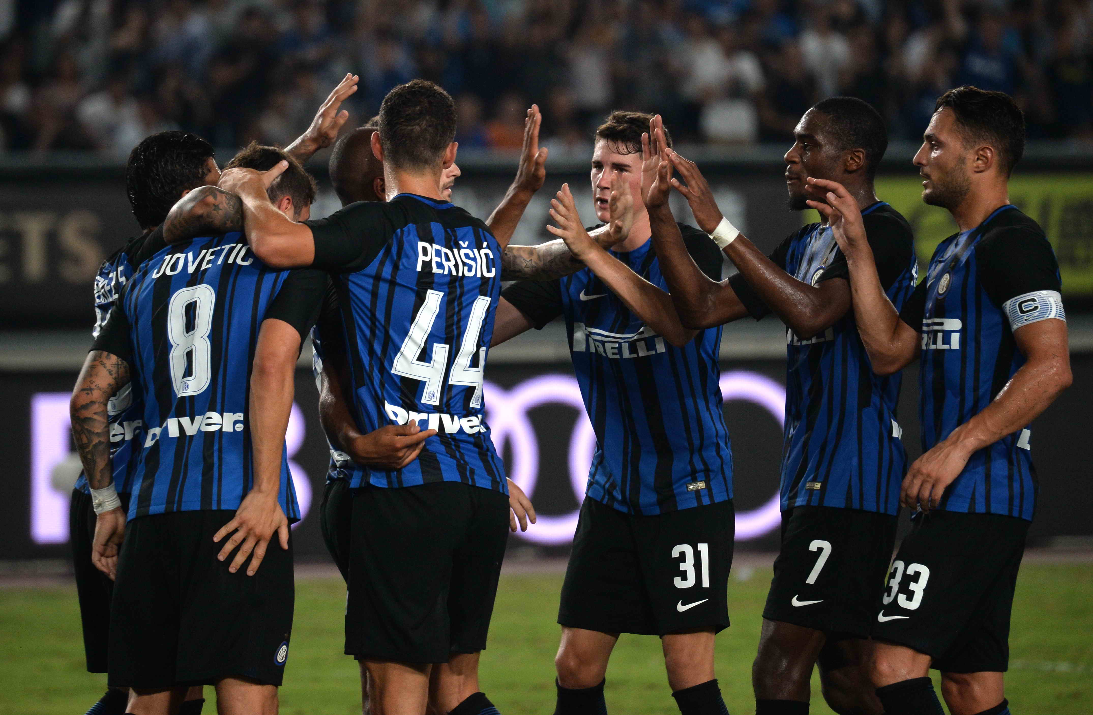 弧顶专人前 弧顶专人前